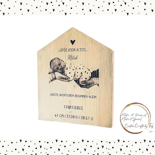 Newborn | Kraamcadeau | Gepersonaliseerd Houten Huisje
